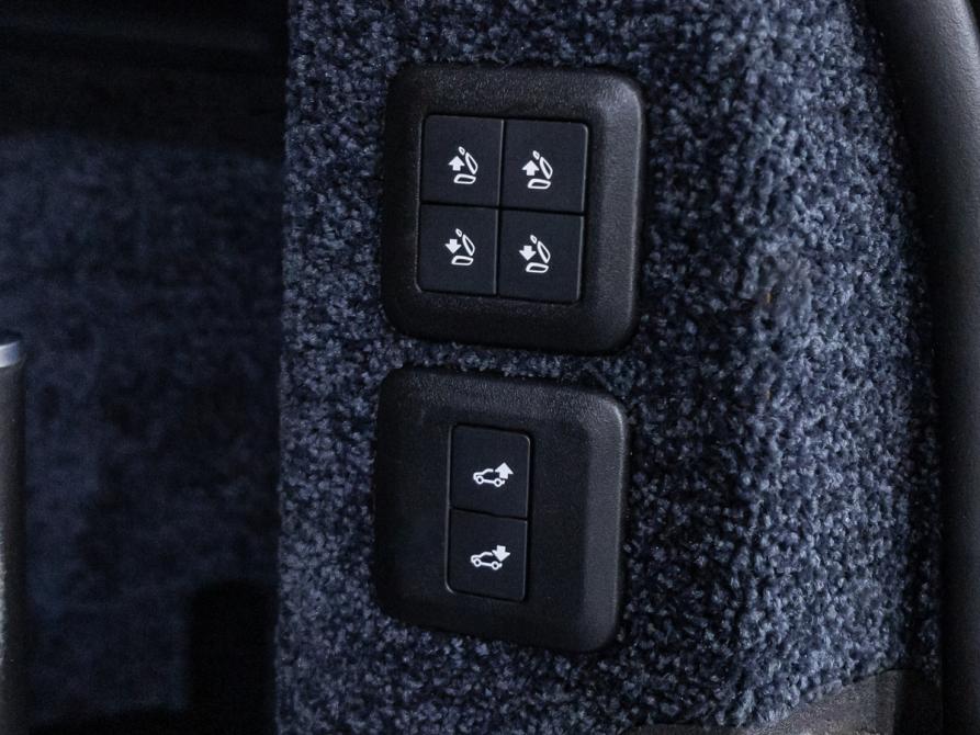 Land Rover Range Rover IV Рестайлинг Санкт-Петербург  - изображение 34