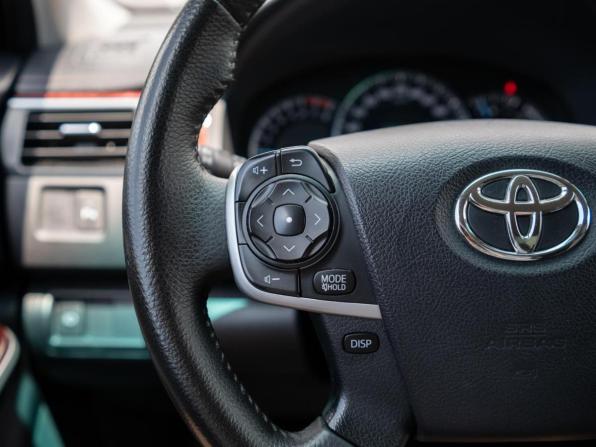 Toyota Camry VII (XV50) с пробегом 2012 года, цена 1 515 000 рублей, 291428 км, седан, Автокод Объявления