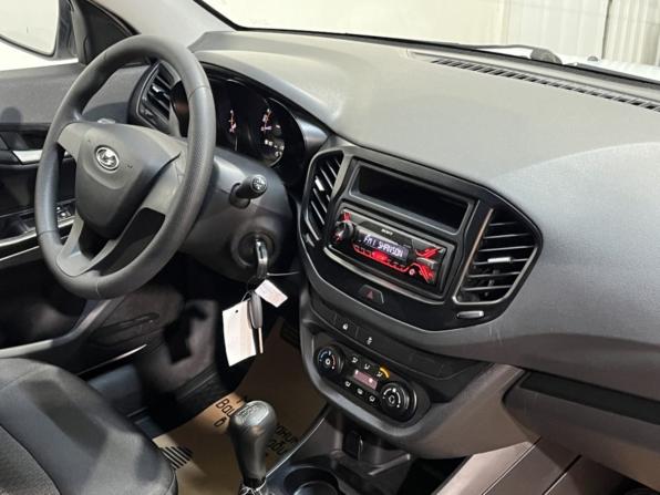 Lada (ВАЗ) Vesta I с пробегом 2018 года, цена 895 000 рублей, 95685 км, седан, Автокод Объявления