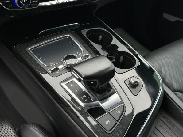 Audi Q7 II (4M) с пробегом 2017 года, цена 4 750 000 рублей, 167000 км, внедорожник, Автокод Объявления