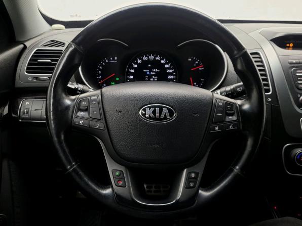 Kia Sorento II Рестайлинг с пробегом 2012 года, цена 1 265 000 рублей, 235971 км, внедорожник, Автокод Объявления