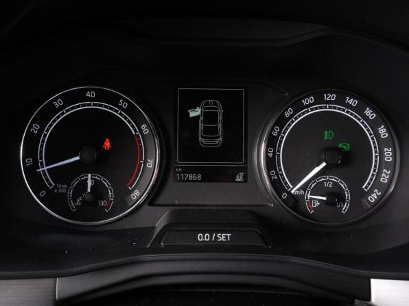 Skoda Rapid II с пробегом 2021 года, цена 1 759 000 рублей, 117868 км, лифтбек, Автокод Объявления