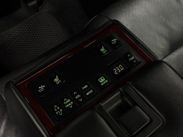 Toyota Camry VII (XV50) с пробегом 2013 года, цена 1 620 000 рублей, 286000 км, седан, Автокод Объявления