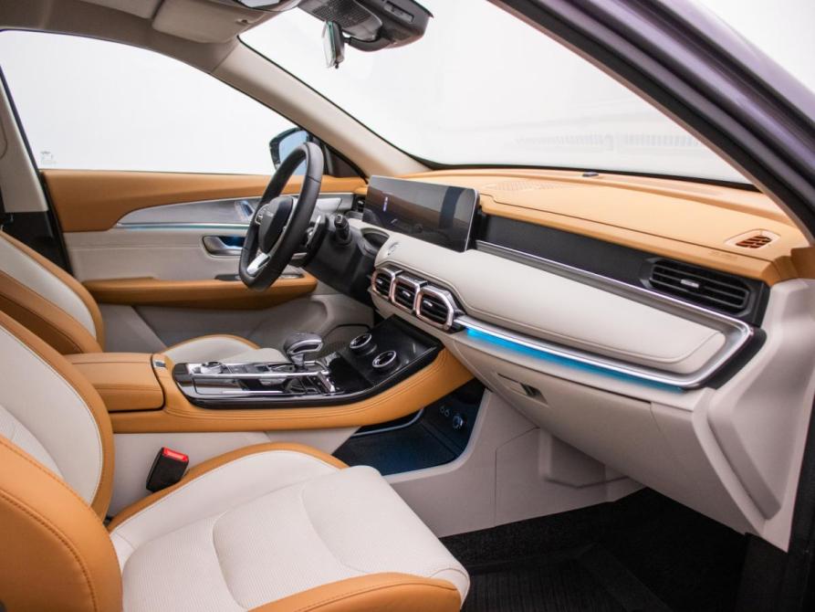 JETOUR X70+ I Рестайлинг Москва  - изображение 9