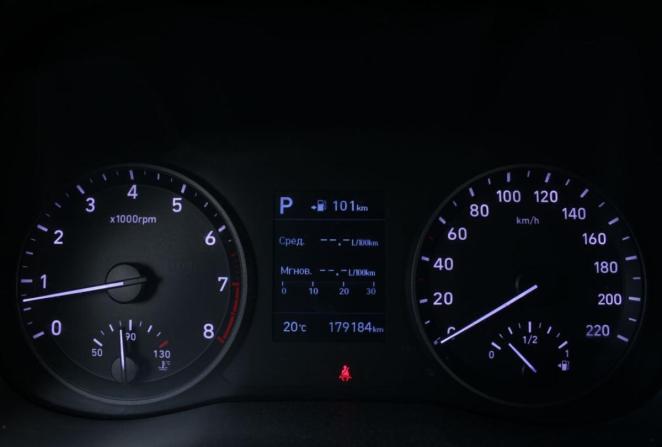 Hyundai Solaris I Рестайлинг с пробегом 2017 года, цена 1 350 000 рублей, 179184 км, седан, Автокод Объявления