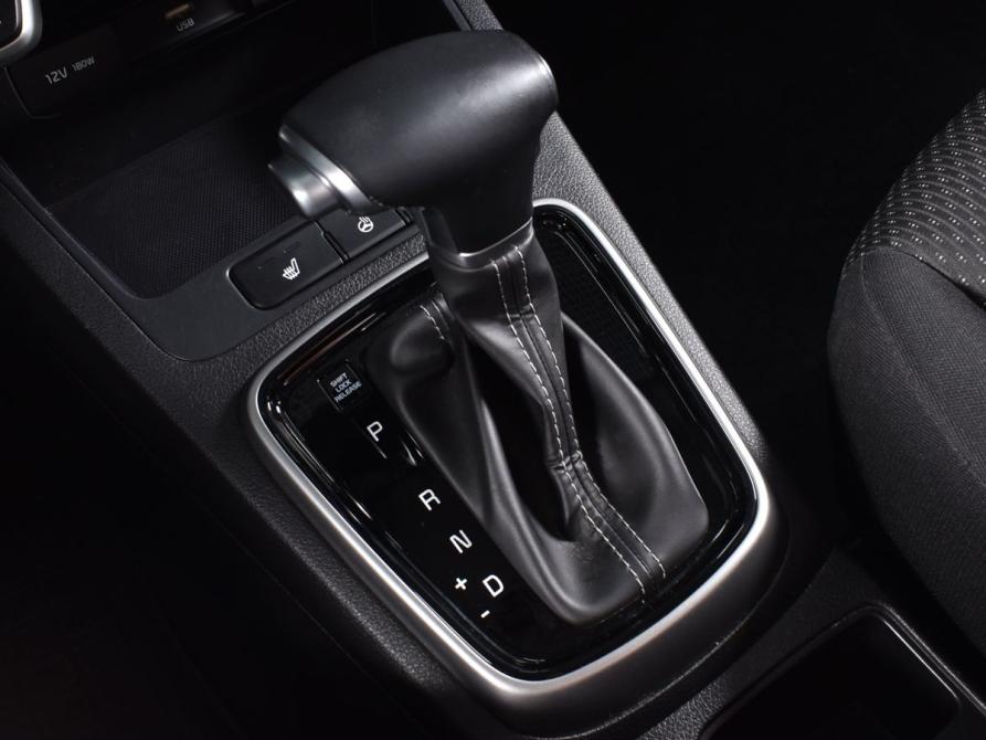 Kia Rio IV Рестайлинг Кемерово  - изображение 17