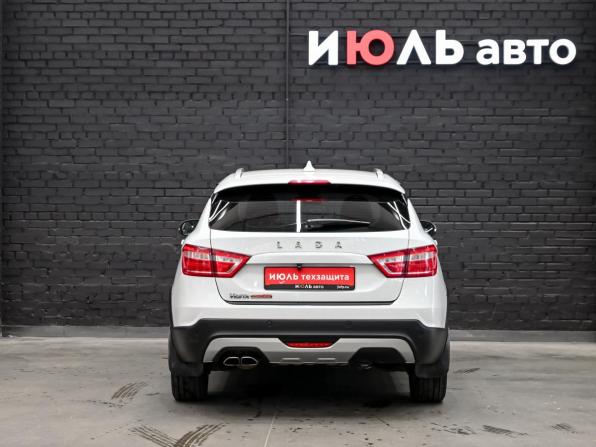 Lada (ВАЗ) Vesta I с пробегом 2021 года, цена 1 230 000 рублей, 131772 км, универсал, Автокод Объявления