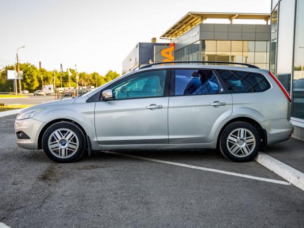 Ford Focus II Рестайлинг с пробегом 2009 года, цена 748 000 рублей, 227144 км, универсал, Автокод Объявления