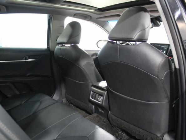 Toyota Camry VIII (XV70) Рестайлинг с пробегом 2023 года, цена 3 550 000 рублей, 71046 км, седан, Автокод Объявления