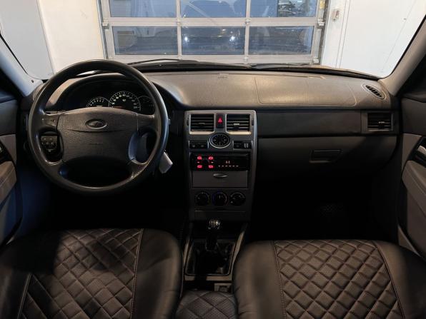 Lada (ВАЗ) Priora I с пробегом 2008 года, цена 190 000 рублей, 320008 км, хэтчбек, Автокод Объявления