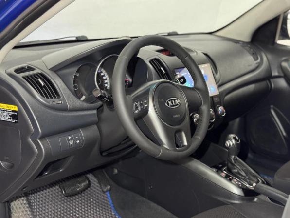 Kia Cerato II с пробегом 2010 года, цена 649 000 рублей, 201390 км, седан, Автокод Объявления