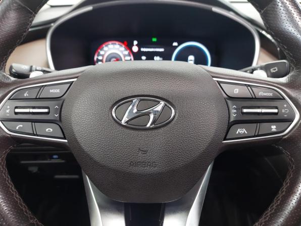 Hyundai Santa Fe IV Рестайлинг с пробегом 2021 года, цена 3 750 000 рублей, 103564 км, внедорожник, Автокод Объявления