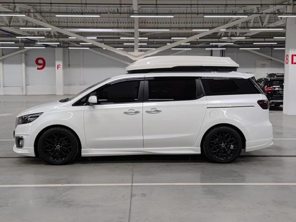 Kia Carnival III с пробегом 2016 года, цена 2 769 000 рублей, 126567 км, минивэн, Автокод Объявления