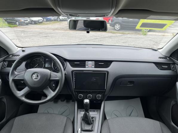 Skoda Octavia III (A7) с пробегом 2015 года, цена 888 000 рублей, 199721 км, лифтбек, Автокод Объявления