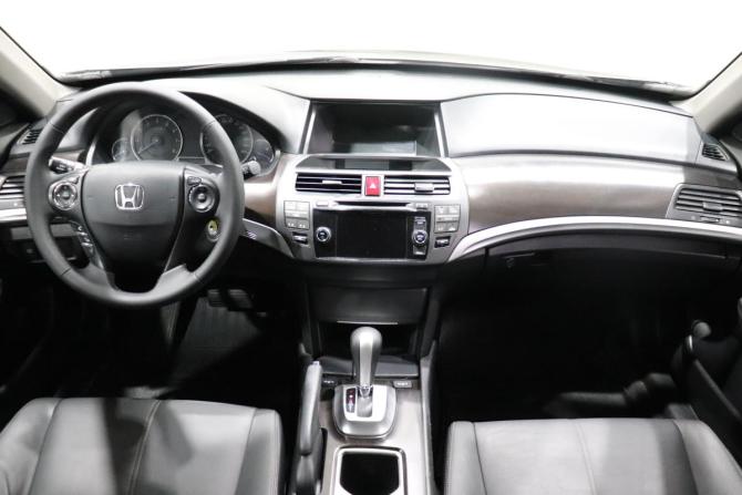 Honda Crosstour I Рестайлинг с пробегом 2014 года, цена 1 530 000 рублей, 145929 км, внедорожник, Автокод Объявления