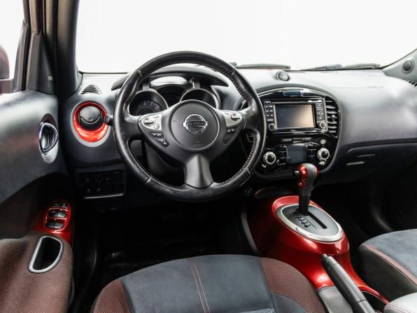 Nissan Juke I Рестайлинг с пробегом 2017 года, цена 1 318 000 рублей, 141316 км, внедорожник, Автокод Объявления