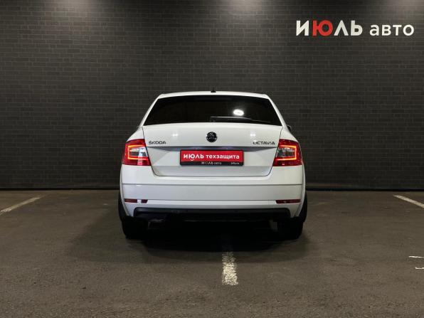 Skoda Octavia III (A7) Рестайлинг с пробегом 2020 года, цена 2 220 000 рублей, 79746 км, лифтбек, Автокод Объявления
