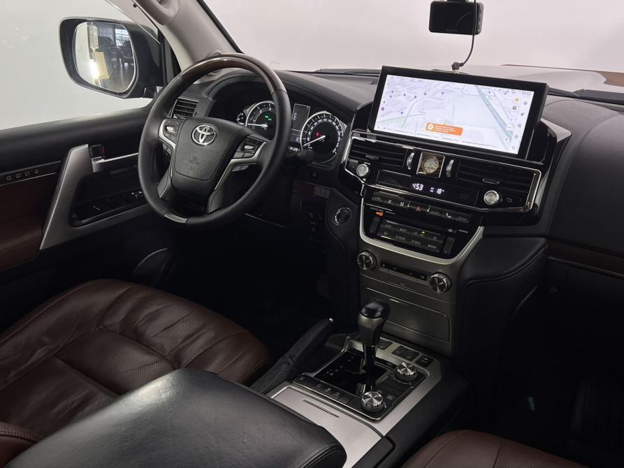 Toyota Land Cruiser 200 Series Рестайлинг 2 Калининград  - изображение 13