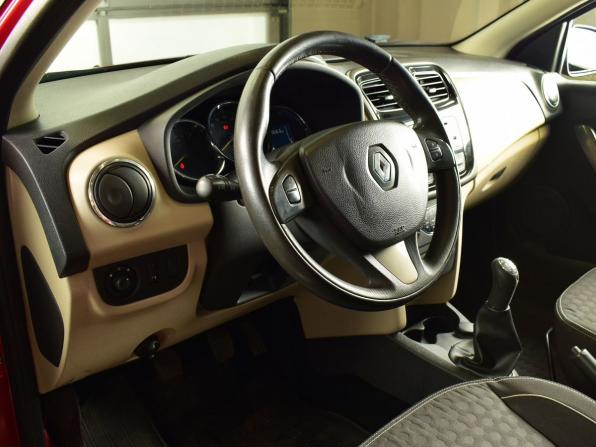 Renault Logan II с пробегом 2016 года, цена 779 999 рублей, 189661 км, седан, Автокод Объявления