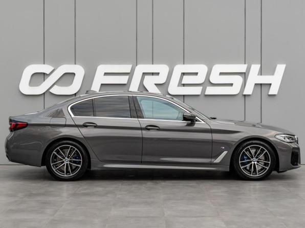 BMW 5 серии VII (G30/G31/G38) Рестайлинг с пробегом 2020 года, цена 4 450 000 рублей, 71799 км, седан, Автокод Объявления