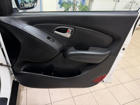 Hyundai ix35 I с пробегом 2012 года, цена 1 390 000 рублей, 138000 км, внедорожник, Автокод Объявления