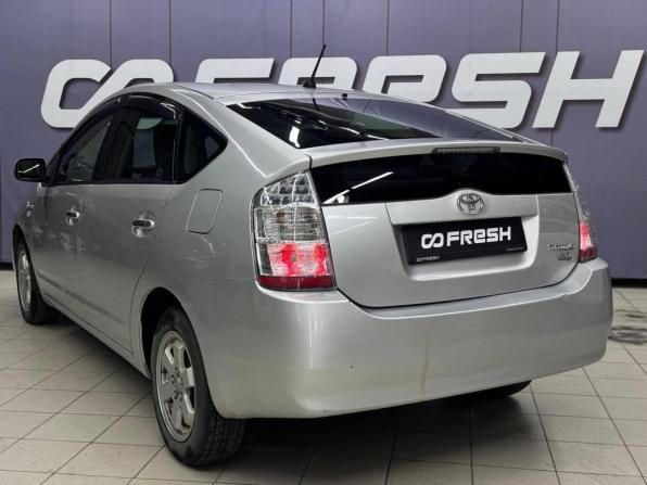 Toyota Prius II Рестайлинг (XW20) с пробегом 2008 года, цена 759 000 рублей, 201000 км, лифтбек, Автокод Объявления