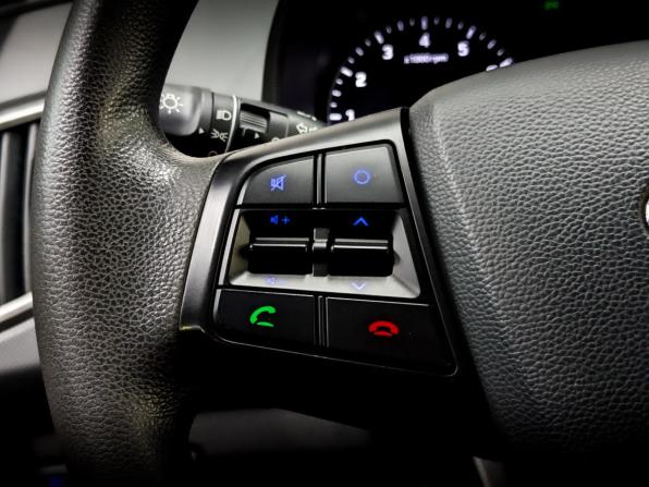 Hyundai Creta I Рестайлинг с пробегом 2020 года, цена 1 865 000 рублей, 37329 км, внедорожник, Автокод Объявления
