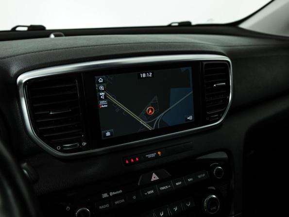 Kia Sportage IV Рестайлинг с пробегом 2018 года, цена 2 510 000 рублей, 77481 км, внедорожник, Автокод Объявления