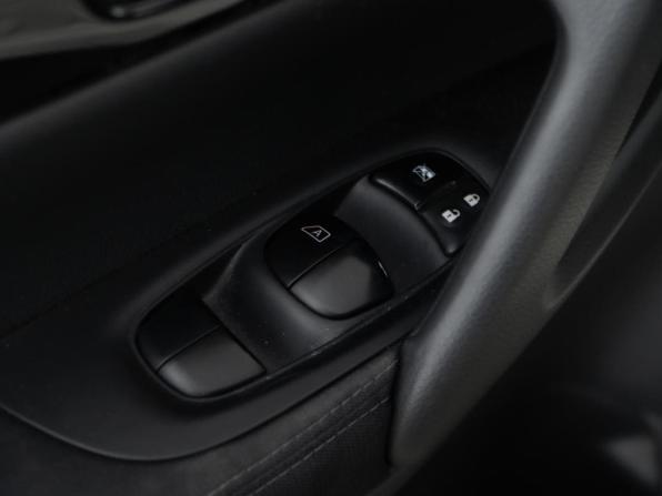 Nissan Qashqai II с пробегом 2018 года, цена 1 720 050 рублей, 145965 км, внедорожник, Автокод Объявления