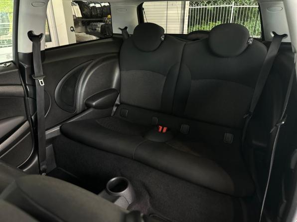 Mini Hatch II (R56) с пробегом 2009 года, цена 790 000 рублей, 170589 км, хэтчбек, Автокод Объявления