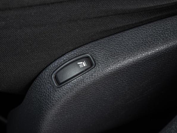 Renault Duster I с пробегом 2013 года, цена 1 099 000 рублей, 179064 км, внедорожник, Автокод Объявления
