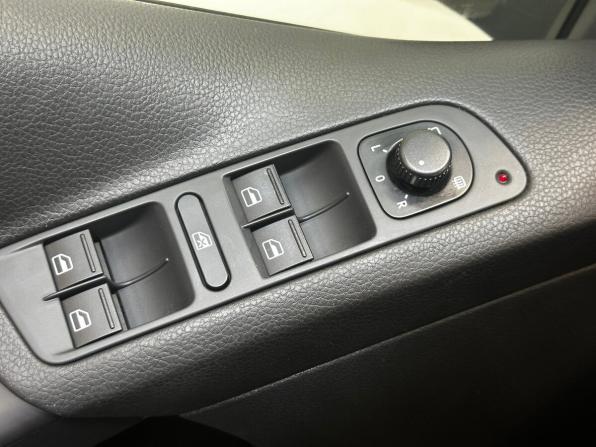 Volkswagen Tiguan I Рестайлинг с пробегом 2012 года, цена 1 340 000 рублей, 192031 км, внедорожник, Автокод Объявления