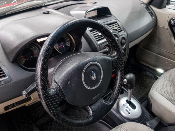 Renault Megane II Рестайлинг с пробегом 2006 года, цена 549 900 рублей, 97000 км, седан, Автокод Объявления