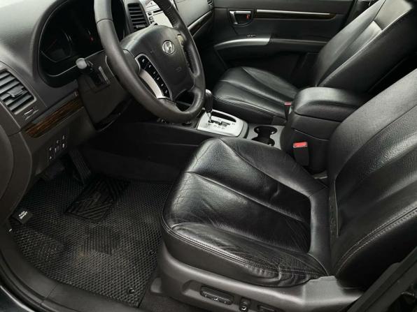 Hyundai Santa Fe II Рестайлинг с пробегом 2010 года, цена 1 250 000 рублей, 179292 км, внедорожник, Автокод Объявления