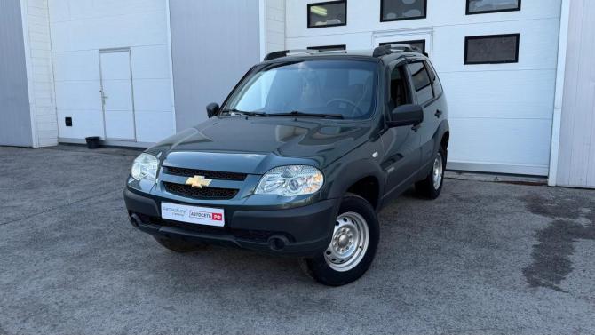 Chevrolet Niva I Рестайлинг с пробегом 2017 года, цена 750 000 рублей, 40874 км, внедорожник, Автокод Объявления