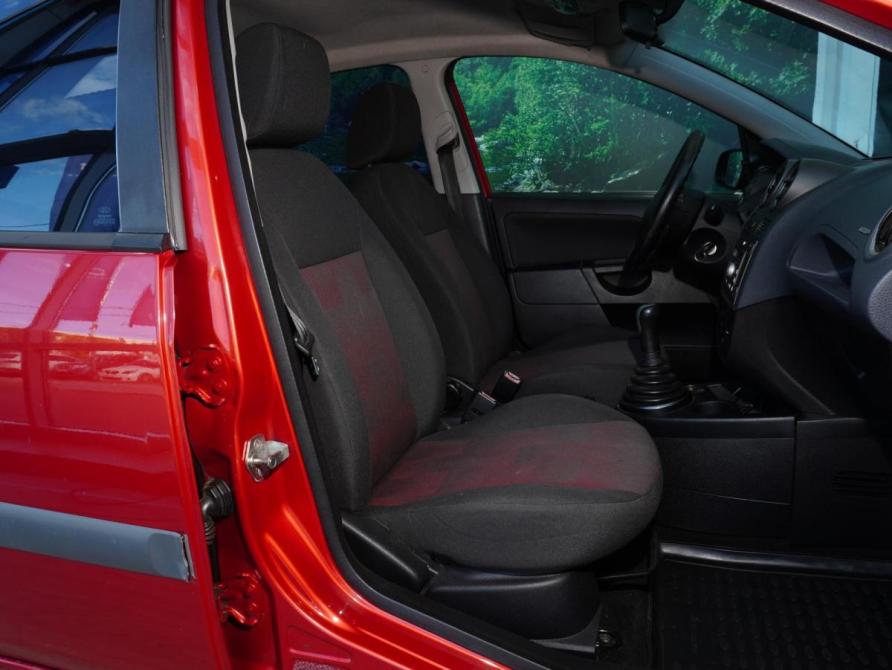 Ford Fiesta Mk5 Тверь  - изображение 8