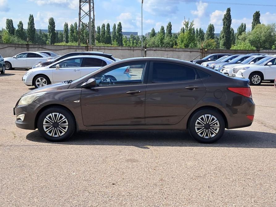 Hyundai Solaris I Рестайлинг Набережные Челны  - изображение 10