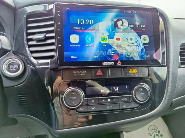 Mitsubishi Outlander III Рестайлинг 2 с пробегом 2016 года, цена 1 699 995 рублей, 235333 км, внедорожник, Автокод Объявления