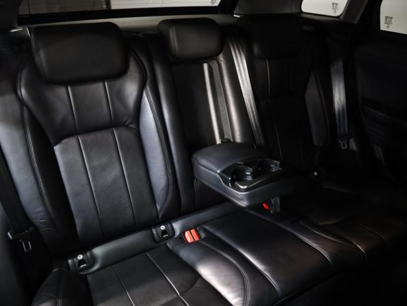 Land Rover Range Rover Evoque I Рестайлинг с пробегом 2018 года, цена 2 299 000 рублей, 182142 км, внедорожник, Автокод Объявления