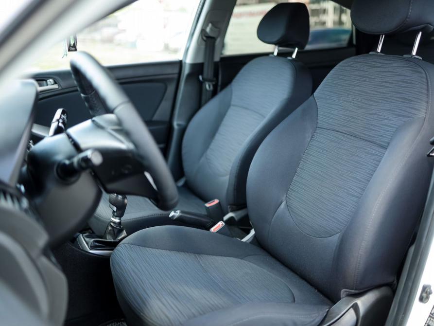 Hyundai Solaris I Рестайлинг Ижевск  - изображение 11