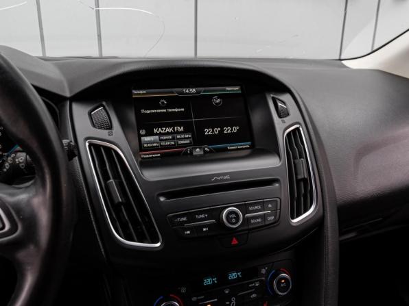 Ford Focus III Рестайлинг с пробегом 2015 года, цена 1 198 000 рублей, 234025 км, универсал, Автокод Объявления
