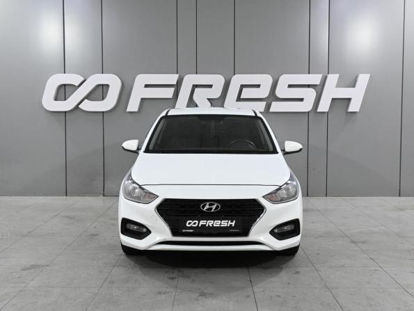 Hyundai Solaris II с пробегом 2019 года, цена 1 179 000 рублей, 199142 км, седан, Автокод Объявления