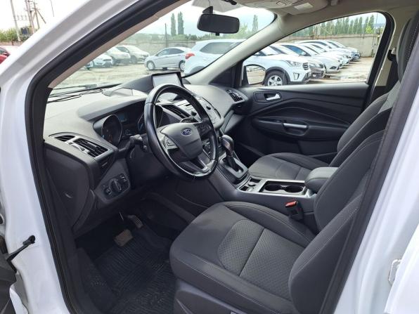 Ford Kuga II Рестайлинг с пробегом 2017 года, цена 1 689 000 рублей, 84000 км, внедорожник, Автокод Объявления