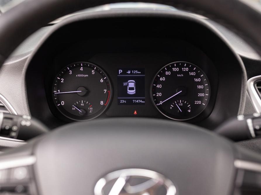 Hyundai Solaris II Новосибирск  - изображение 13