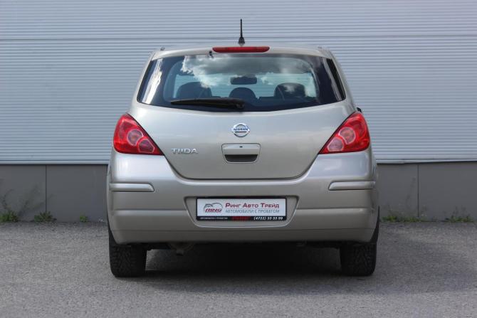 Nissan Tiida I с пробегом 2010 года, цена 617 000 рублей, 280317 км, хэтчбек, Автокод Объявления