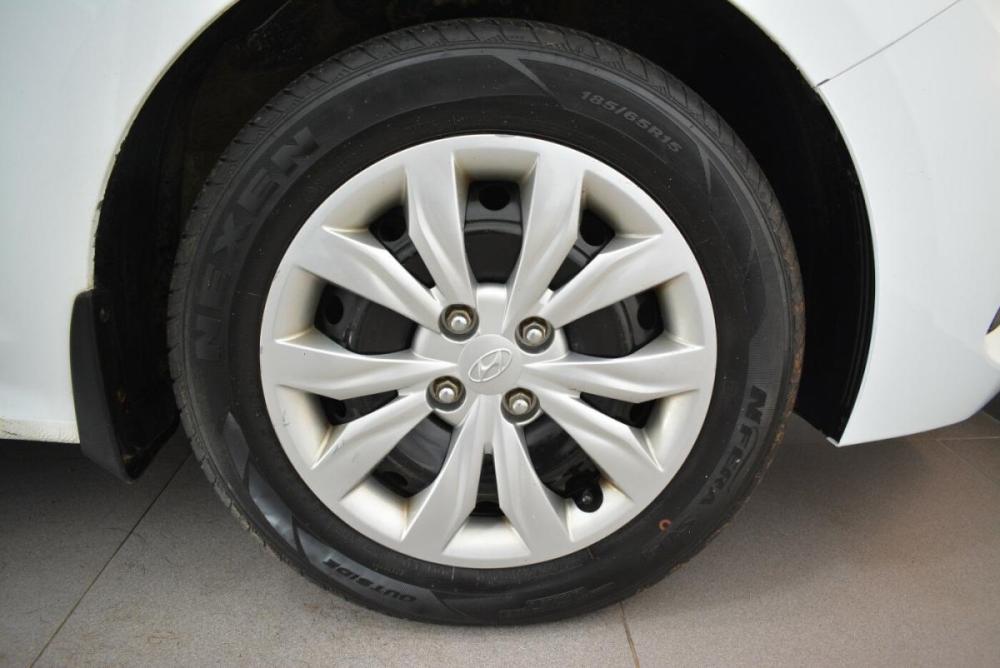 Hyundai Solaris II Киров  - изображение 25