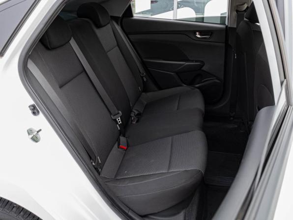Hyundai Solaris II с пробегом 2019 года, цена 1 278 070 рублей, 49429 км, седан, Автокод Объявления