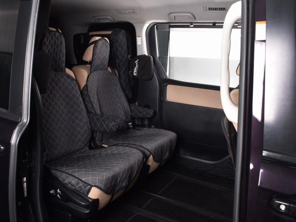 Toyota Noah III (R80) с пробегом 2014 года, цена 1 764 995 рублей, 182838 км, минивэн, Автокод Объявления