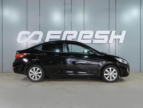 Hyundai Solaris I с пробегом 2011 года, цена 899 000 рублей, 170595 км, седан, Автокод Объявления
