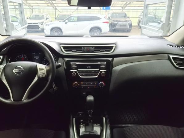 Nissan Qashqai II с пробегом 2015 года, цена 1 500 000 рублей, 81870 км, внедорожник, Автокод Объявления